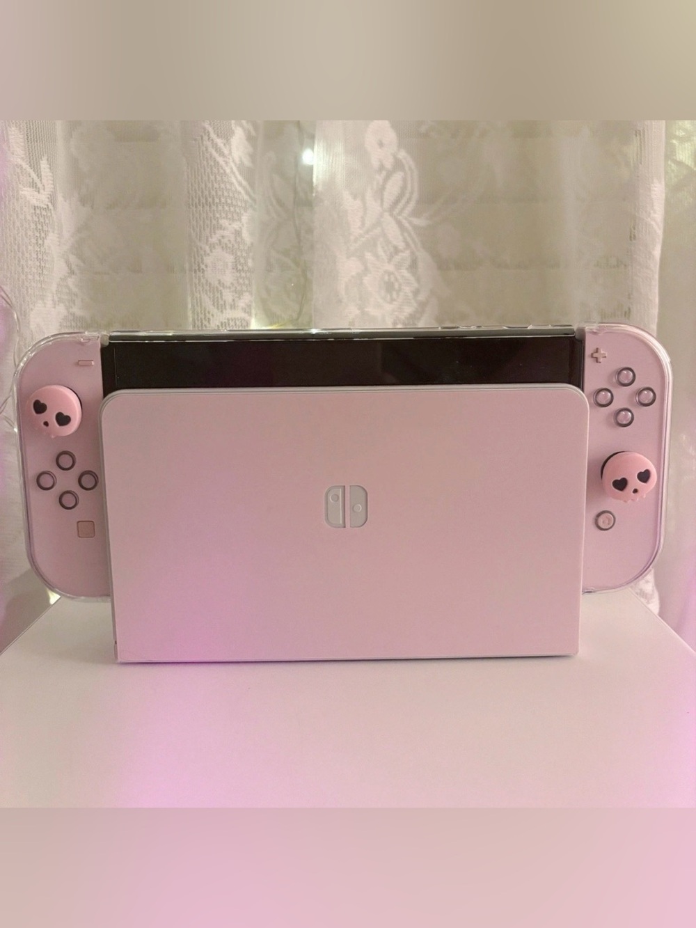 Nintendo Switch OLED 64 GB - Pink Bundle